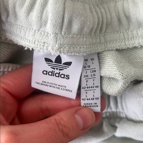 Adidas Mint Green Crewneck Sweatshirt - Picture 10 of 12